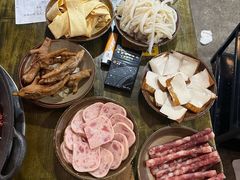 -黄潇洒老火锅(九眼桥宏济巷店)