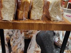 -汉柏麦香德国面包房(海信店)