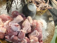 -洪氏嗨捞·广东猪肚鸡·椰子鸡火锅(西咸万象城店)