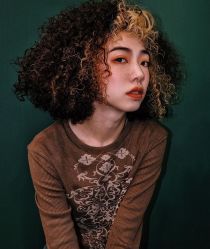 -型色沙龙