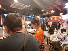 -鲜入围煮花胶鸡海鲜火锅