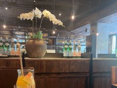-Carbon莫卡哆·意大利复古集市餐厅(杭州大厦店)