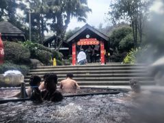 -融汇温泉