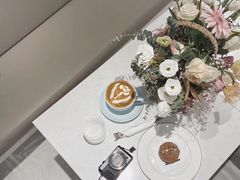 -Fridi Patisserie Cafe