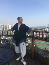 -罗亚帝·NASHOW纳秀形象设计
