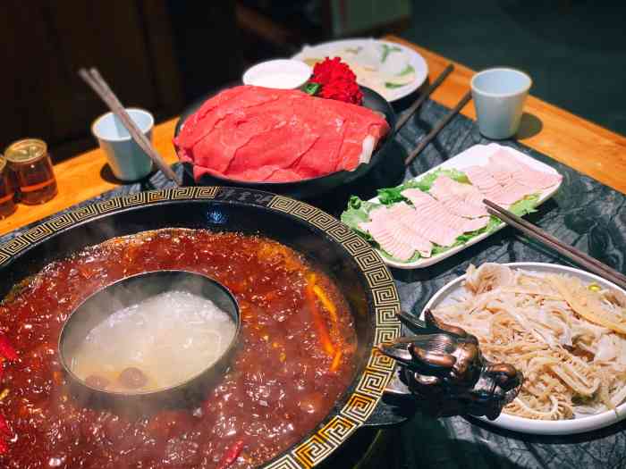 九子龙火锅(阆中直营店)-"今年吃第一顿火锅的地方,我觉得味道挺不错.