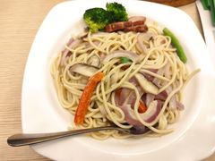 白汁烟熏鸭胸意面-佰搭果·广式茶餐厅(西华路店)