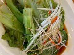 -鑫巴蜀小镇 · 水煮鱼专研店(玉桥店)