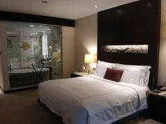 -青岛海尔洲际酒店