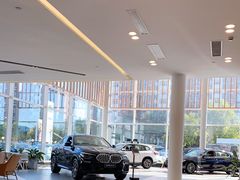 -北京宝诚宝马4S店