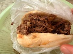 -老西关黄老太牛肉烧饼