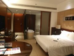 -三亚湾海居铂尔曼度假酒店