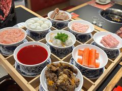 -廖掌柜·重庆鲜货火锅(上海首店)