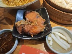 -馋三尺蟹粉小笼(人民广场店)