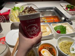 -海底捞火锅鲜切牛肉主题店(长寿路店)