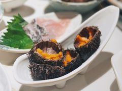 -雍容荟活帝王蟹活龙虾自助(苏宁旗舰店)