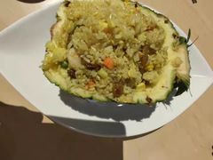 菠萝海鲜炒饭-避风塘(百联东郊店)