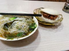 -天府米线笼笼肉夹馍(钟楼小区店)