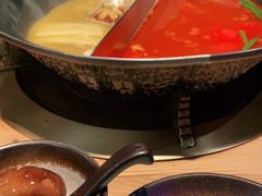 -湊湊火锅·茶憩(杭州湖滨银泰in77店)