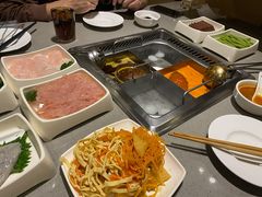 牛油麻辣锅底-海底捞火锅(石厦时代广场店)