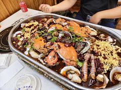 -老东镇啤酒屋海鲜加工·蒸汽海鲜·海鲜烧烤(台东店)