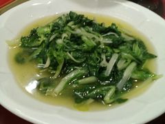 -董厨煨汤馆(车站路店)