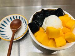 -小团圆糖水铺(襄阳南路店)