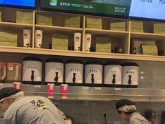 -霸王茶姬(泛海广场店)