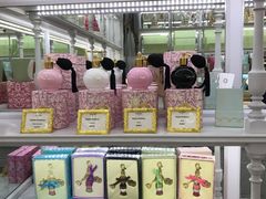 -ladurée(戴高乐机场T 2F店)