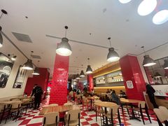 -城市大道红炉披萨烘焙坊