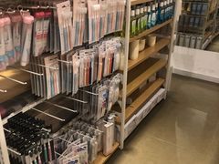 -名创优品(光耀东方购物中心店)