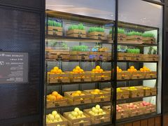 面包甜点陈列柜-混果汁(喜荟城店)