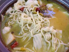 -周鱼小馆石锅酸菜鱼(活力汇店)