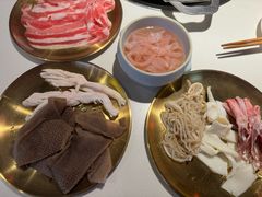 -大龙燚火锅(天安云谷店)