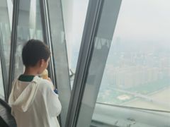 -广州塔卢特斯法国旋转餐厅