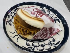 -秦香陕西食府(华贸天地店)
