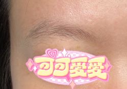 -一个差评成就的纹眉店
