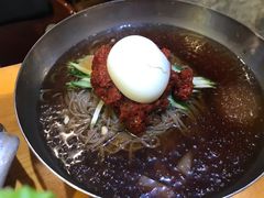 -唯成•韩国炭火烤肉 유성고기