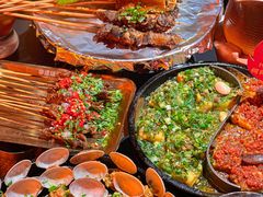 -何师烧烤Pro ·江湖川菜·小龙虾·精酿啤酒(太古里旗舰店)