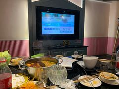 -唯爱KTV聚会餐厅(仙林东城汇店)
