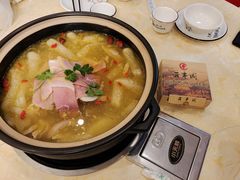 -昭通天麻竹荪火腿鸡(严家地店)