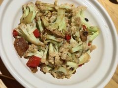 有机菜花炒五花肉-泰钰丰烤鸭(永安道店)