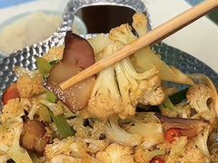 -川人百味(金安中央大街店)