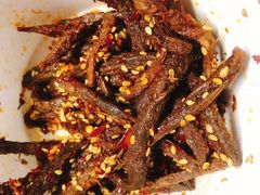 麻辣牛肉干-鑫记婆婆兔·兔头(春熙店)
