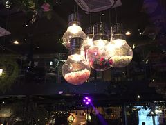 -胡桃里音乐餐厅(陶溪川店)(川湘赣菜·世界百大酒庄直供红酒·音乐表演)