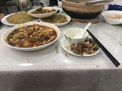 -天乐农家鱼头王(天目湖店)