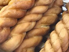 大麻花-昆明冠生园·蛋糕·面包(南强街店)