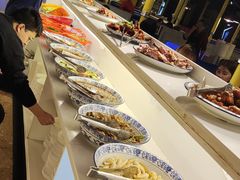 自助取餐区-爱客得牛排海鲜烤肉·火锅自助(春熙路黑金好店)