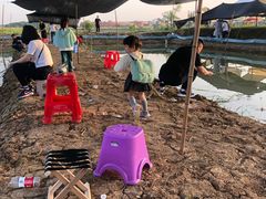 -梁子湖东篱老屋生态庄园