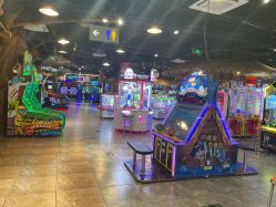 -卡通尼·Safari非洲探索乐园·生日会(金桥国际商业广场店)